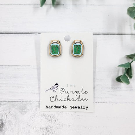 Pickle jar studs
